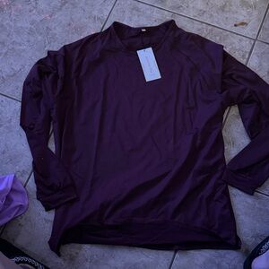 NWT Ptula long sleeve women’s top size MEDIUM plum color